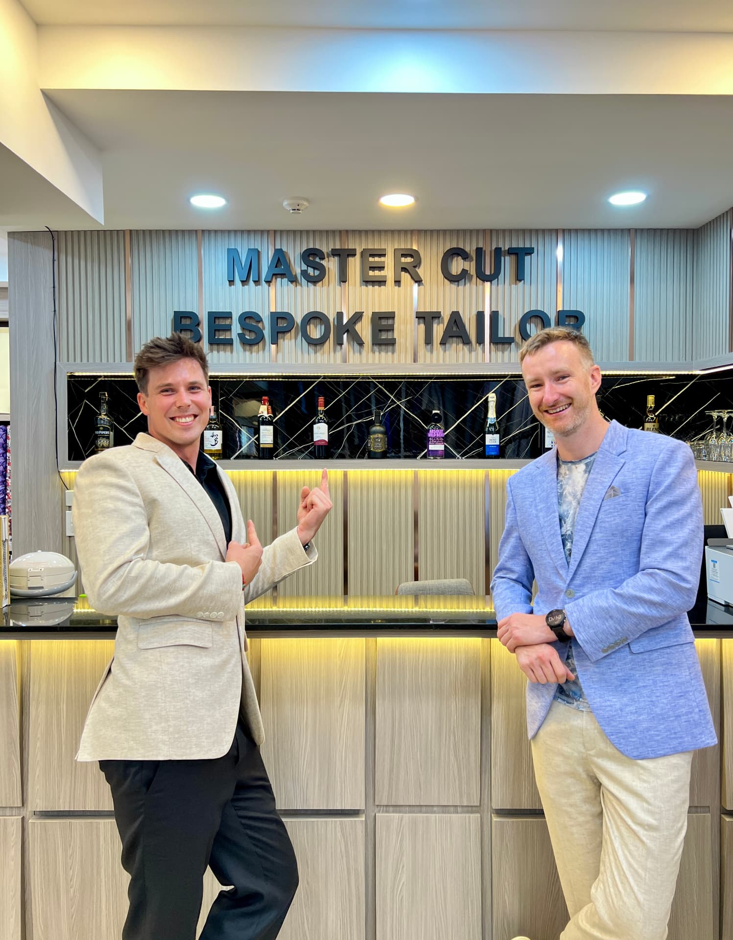 Linen Jackets at the Bar